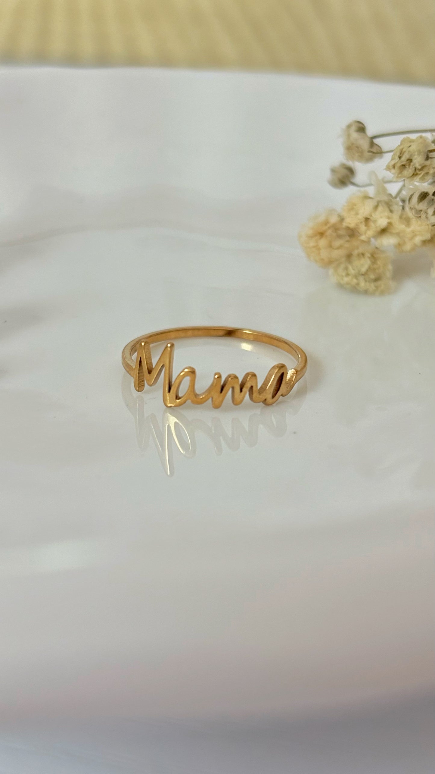 MAMA RING