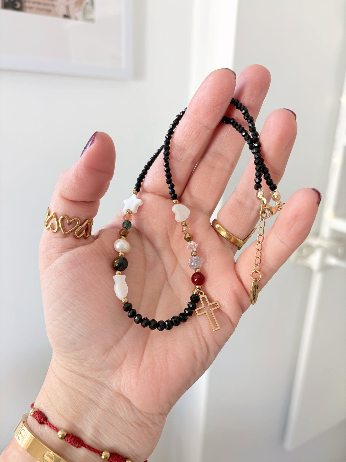 HISTORIA DE JESUS NECKLACE