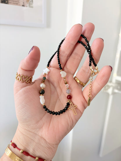 HISTORIA DE JESUS NECKLACE