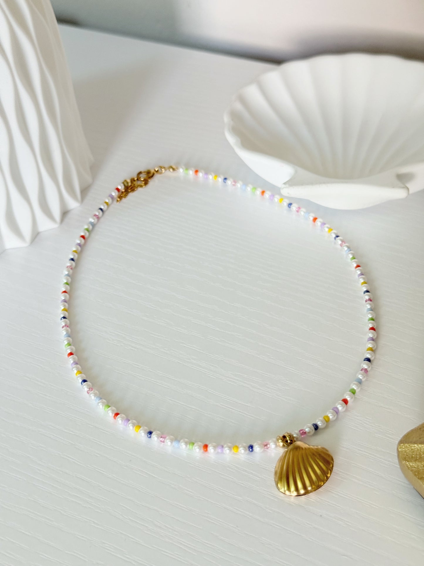 SHELL NECKLACE