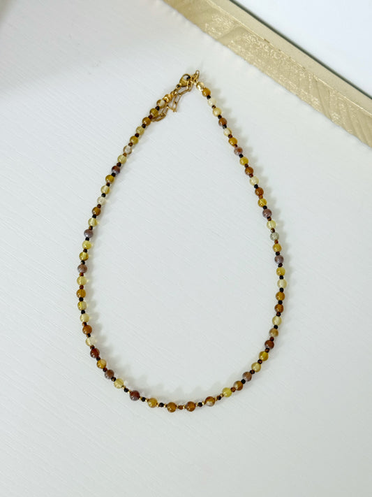 SUSURRO NECKLACE