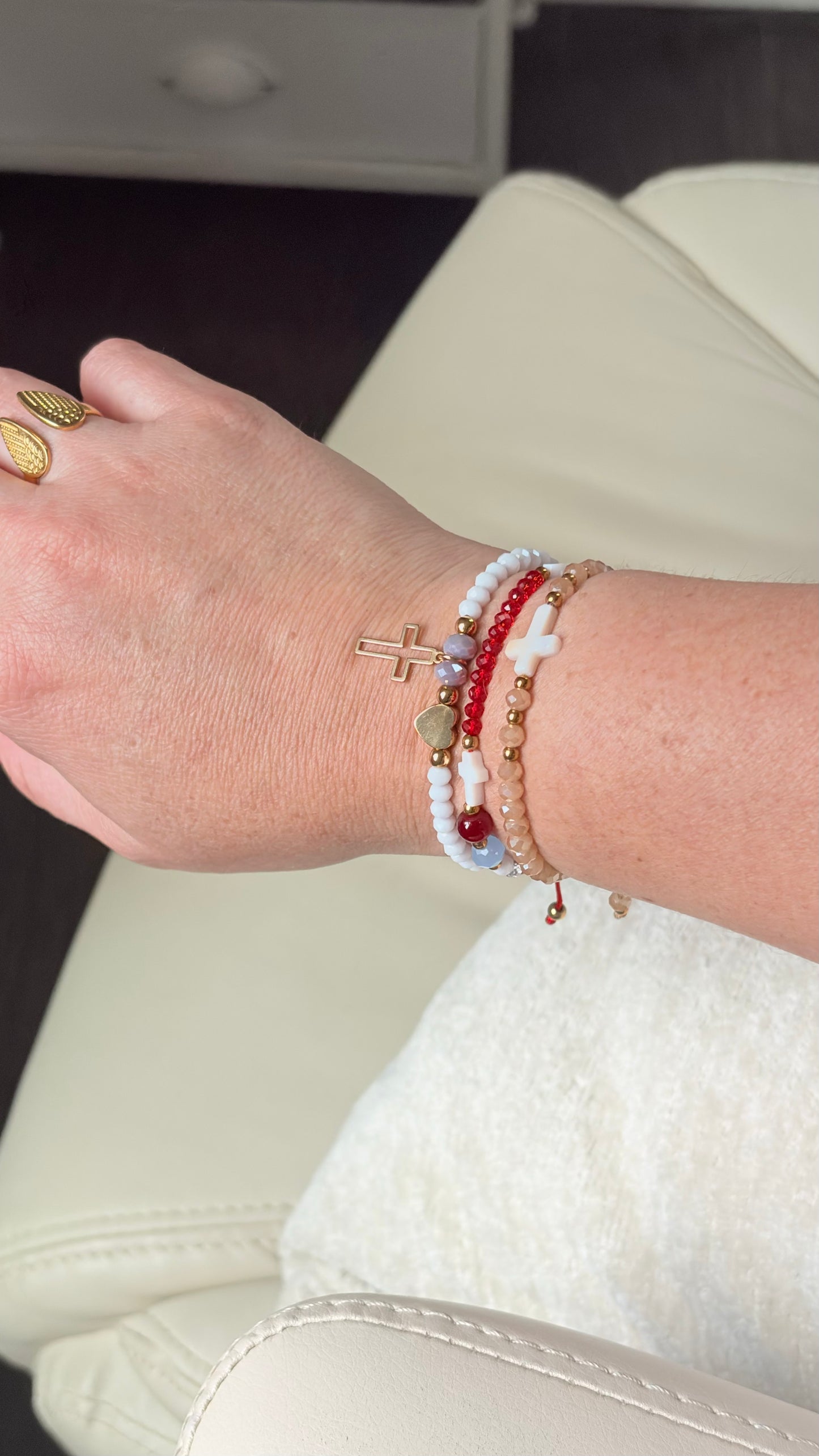 MY CROSS BRACELET